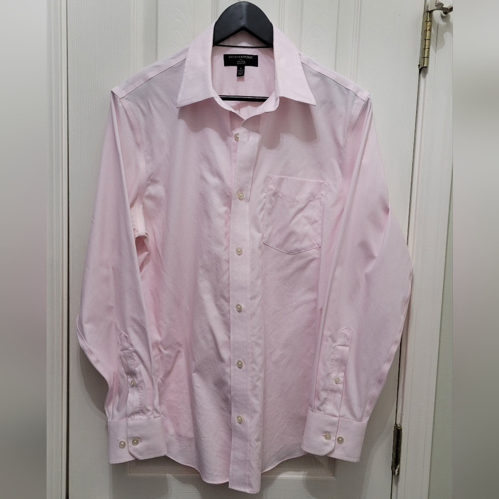 Banana Republic Soft Pink Men's Dress Shirt
